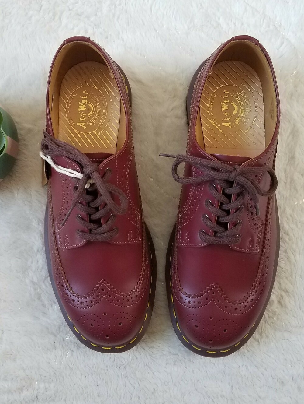 Dr. Martens  3989 Vintage Made In England Brogue Shoes in Red - Picture 2 of 8